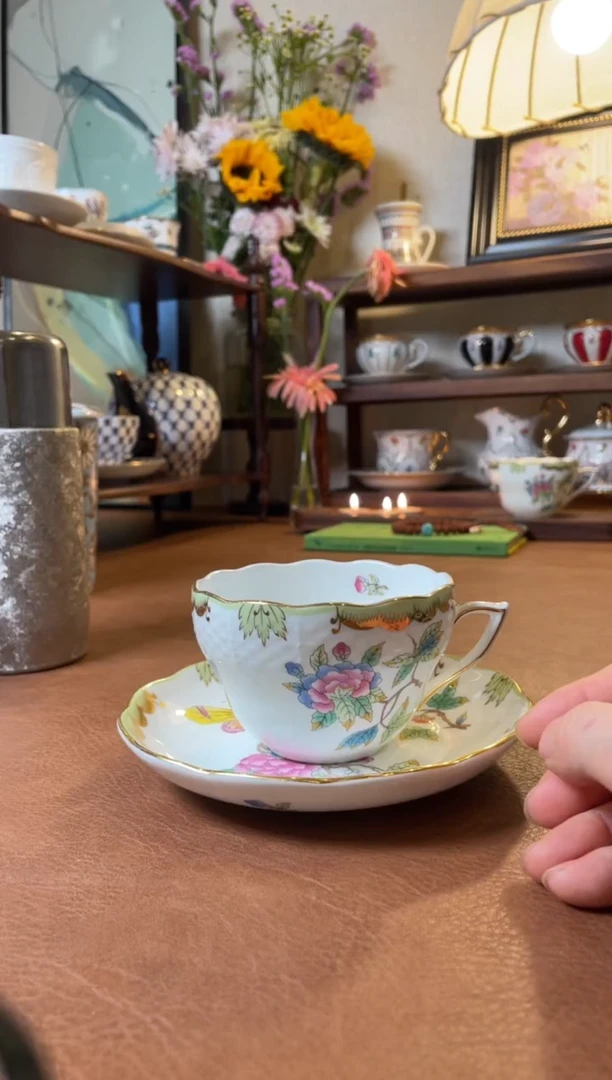 高端礼品（HR家）维多利亚女王花园单杯碟花卉蝴蝶款-TY