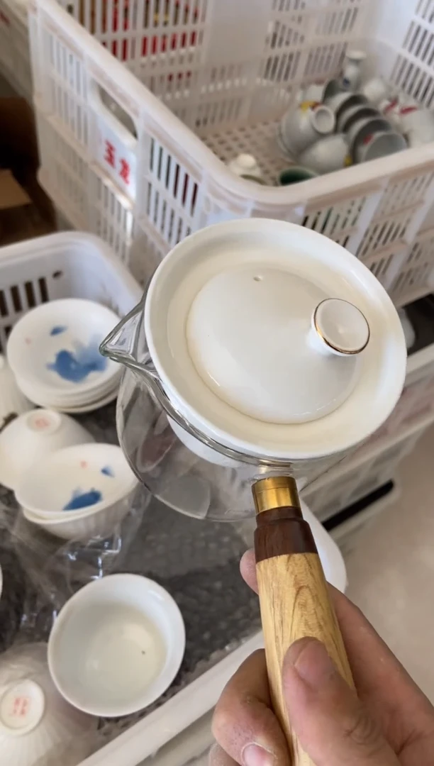 无运费险有瑕疵的摄影的产品有使用过的痕迹有点脏介意勿拍