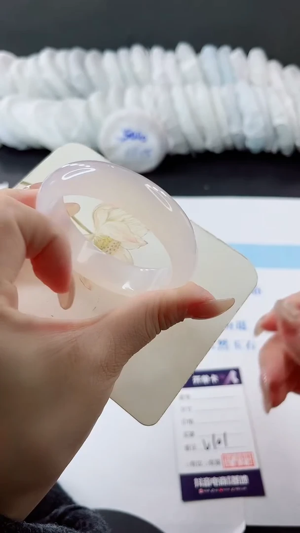 未镶嵌手镯石英质玉多样性发货V101