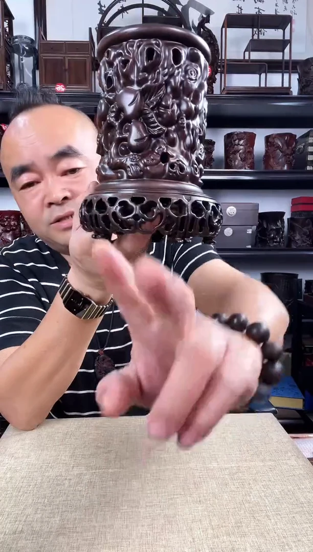 木新款3+寿桃笔筒老李红木工艺品