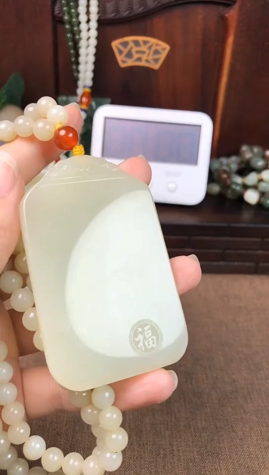 颈饰未镶嵌和田玉起**生起航人生