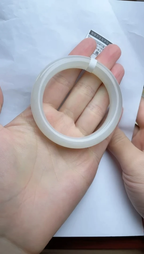 【闪购商品】和田玉手镯未镶嵌54/55圈口kk