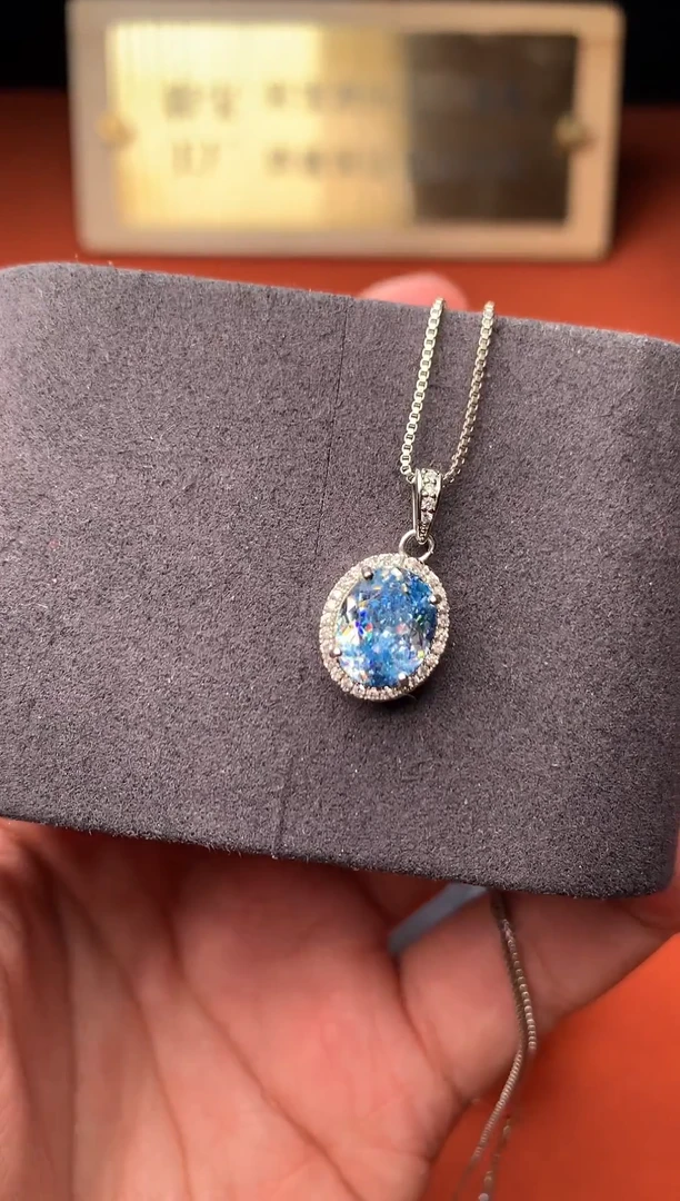 银S925镶嵌颈饰海蓝宝石2222