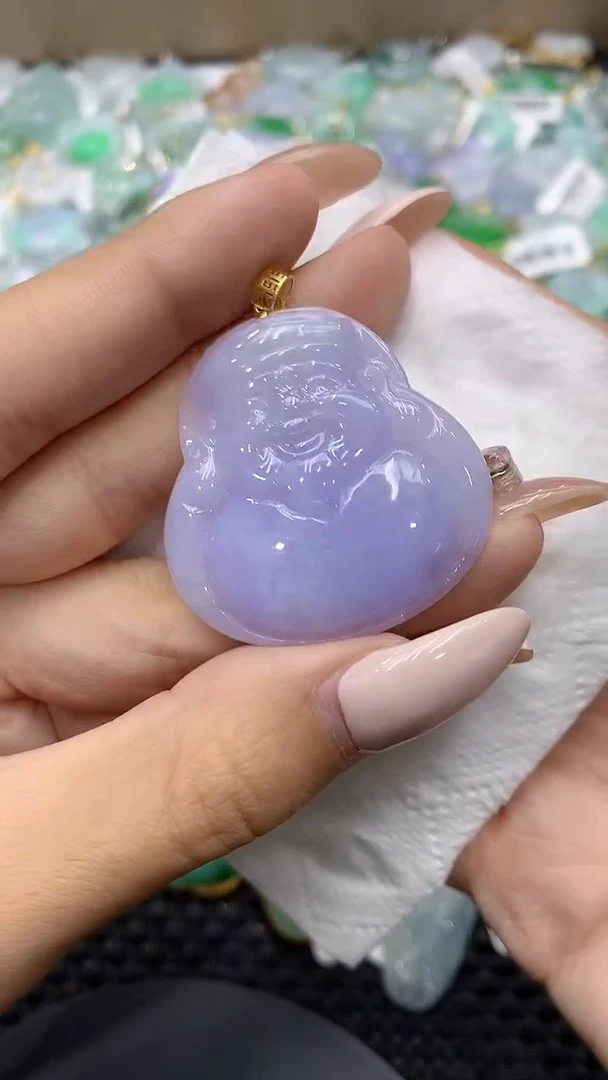 颈饰18K金镶嵌翡翠111111111111