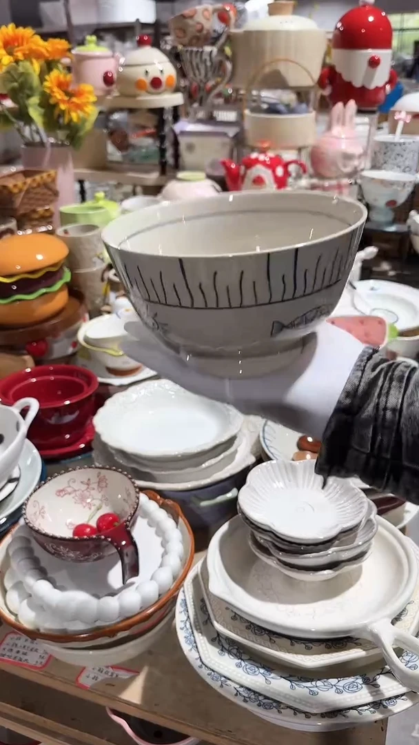 陶瓷面碗底部有火叉 微瑕凑满20元包邮