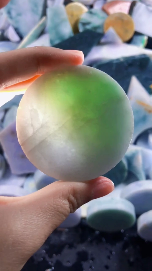 颈饰未镶嵌翡翠新店开业大优惠123