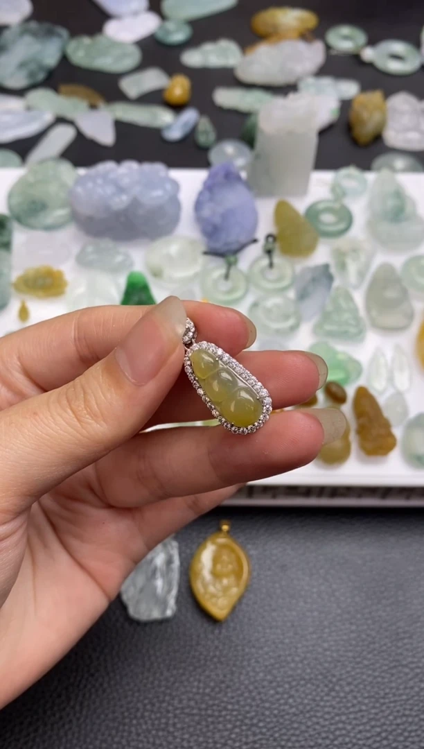 未镶嵌定制翡翠翡翠毛货~