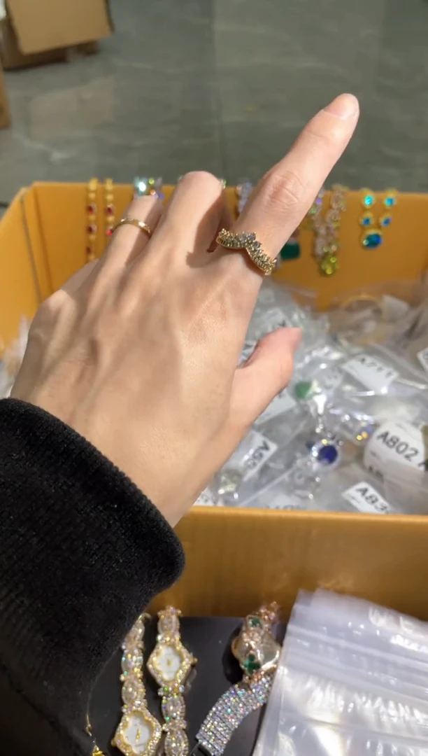 非金属无简约气质经典百搭款A784