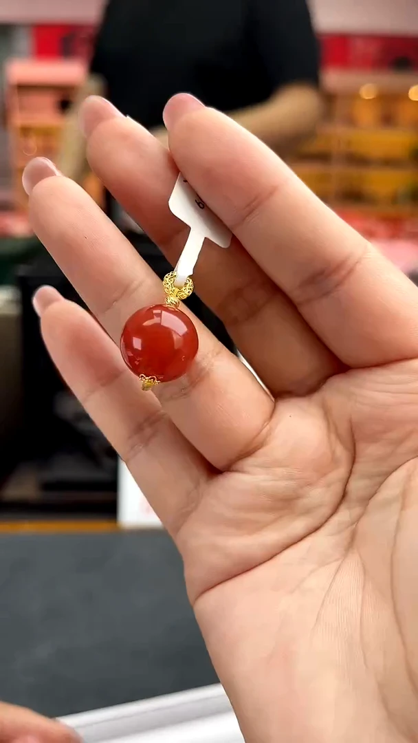 南红玛瑙卡14南红保山吊坠-多样性发一件18K金镶嵌一件45