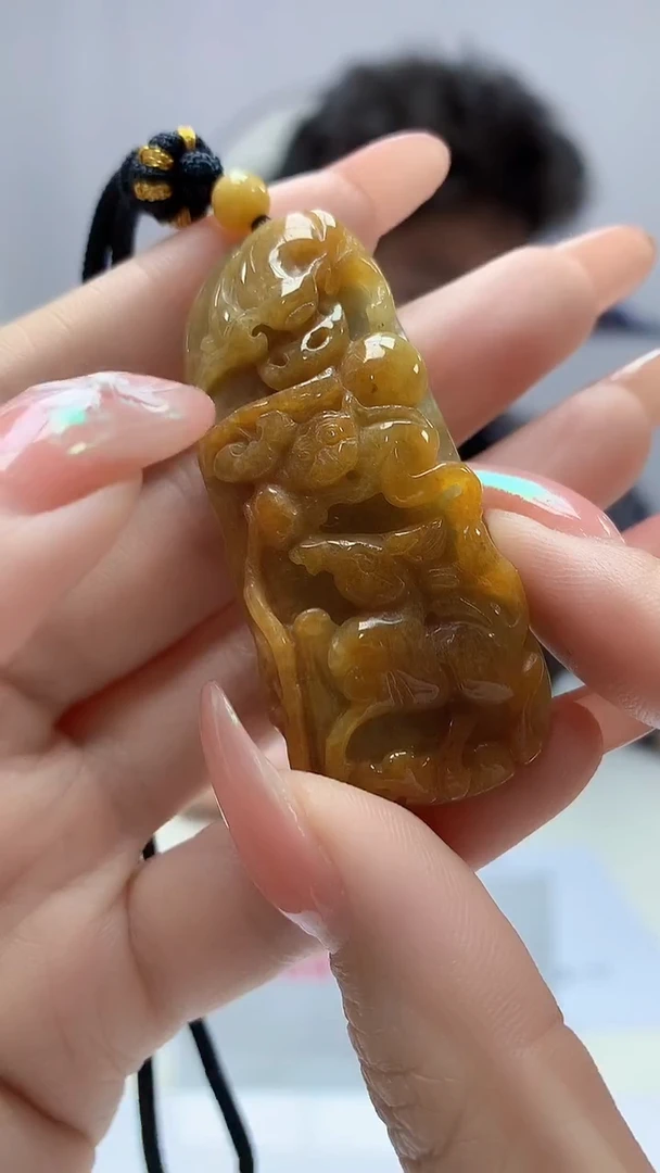 【闪购商品】定制翡翠未镶嵌4688DD-毛货挂件177