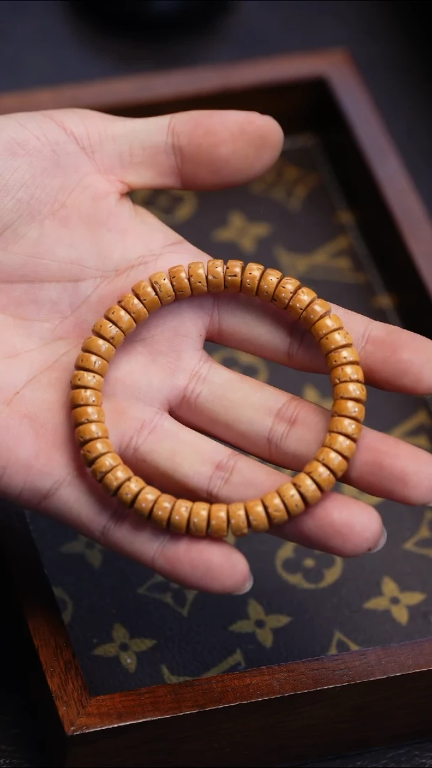 【闪购商品】桃核手串桃核单圈