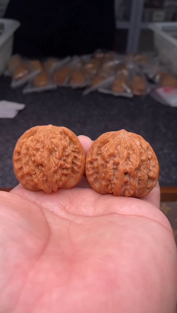 把件文玩核桃b162号40尺虎头