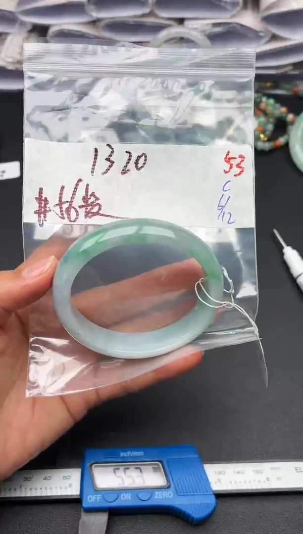 未镶嵌定制翡翠毛货需精细抛光多样性发1件53