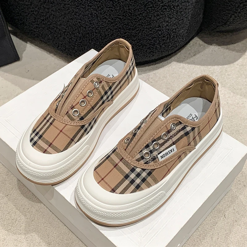 懒人时尚格子一脚蹬帆布鞋女2025早春新款潮流百搭休闲板鞋