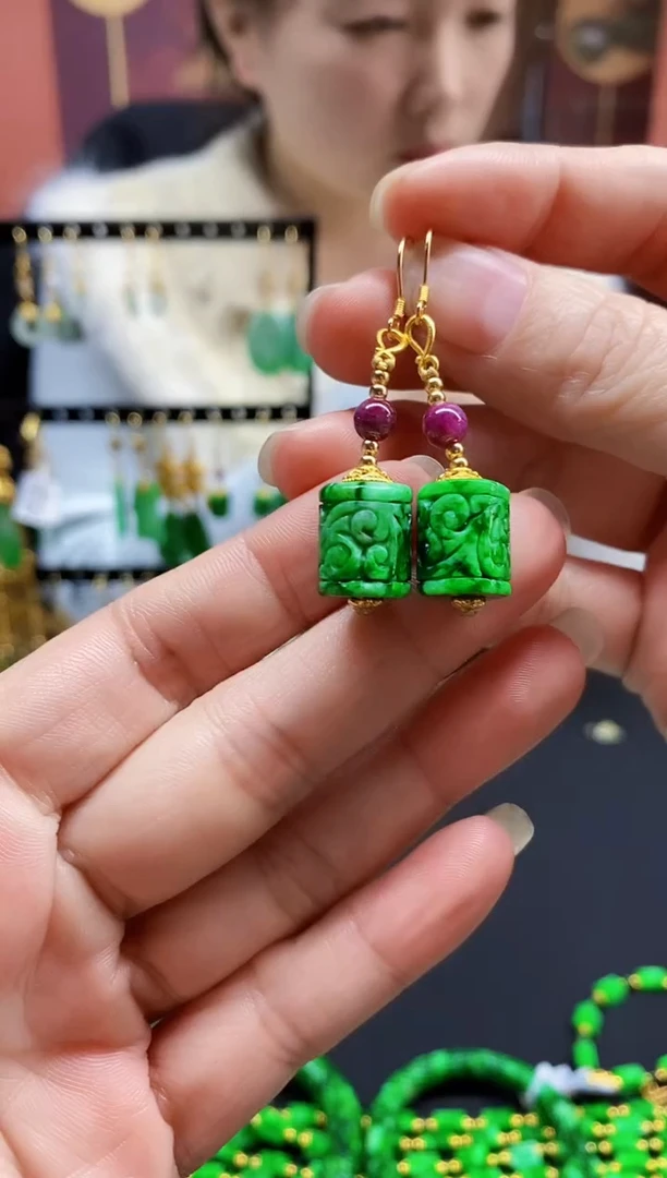 颈饰未镶嵌翡翠翡翠耳饰65