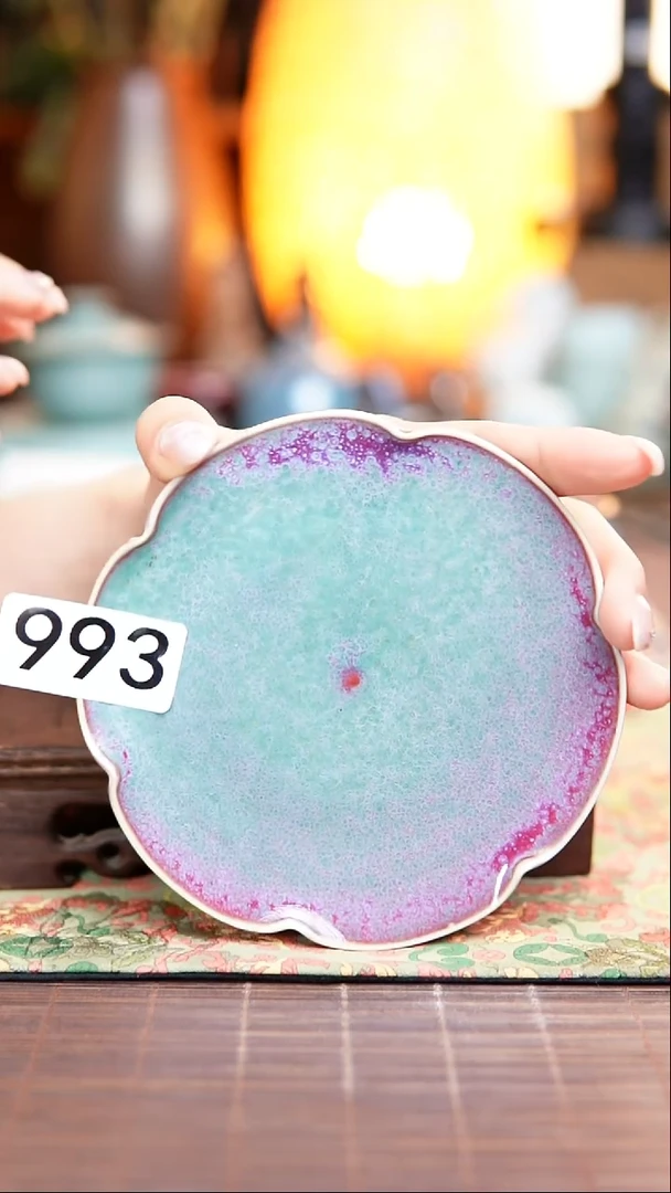 莽*993 花口杯垫