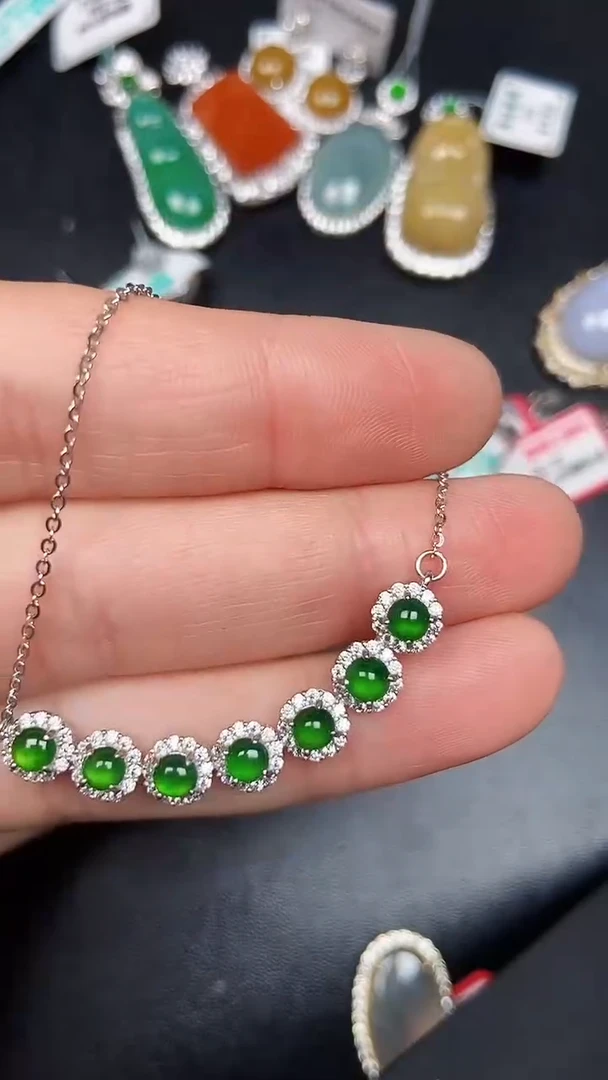 银S925镶嵌戒指翡翠1600