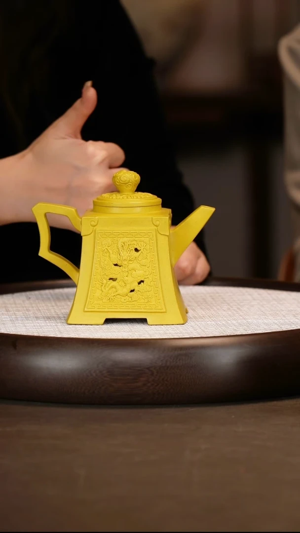 【潘洪均】方钟 琉璃黄金段  300c+鹤杯+松鹤画