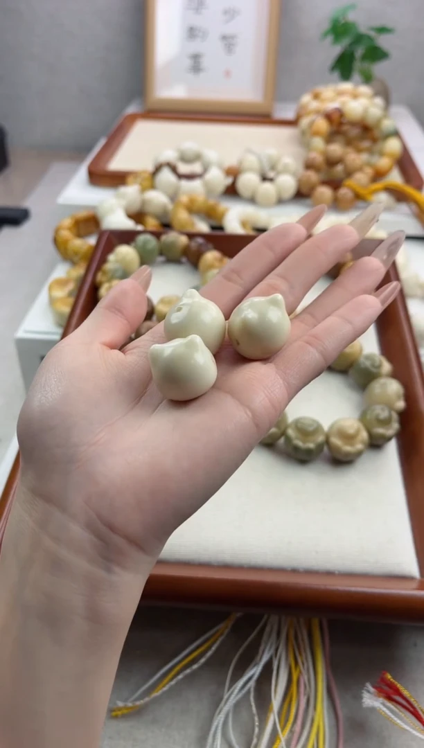 【闪购商品】菩提根/象牙果吊坠象牙果猫猫头23单颗H96
