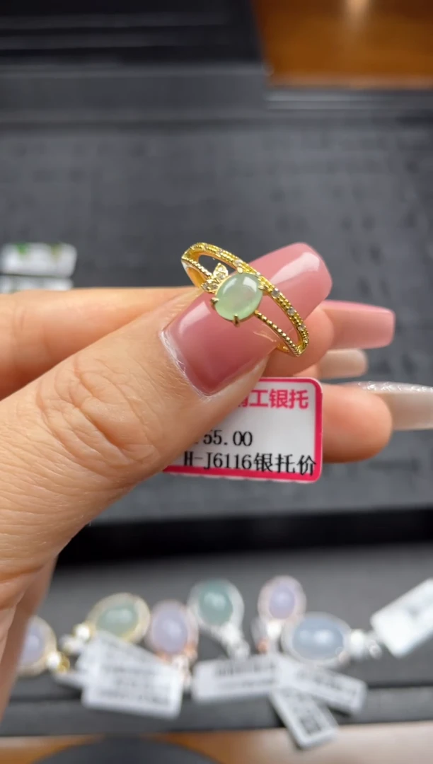 银S925镶嵌戒指翡翠天然翡翠A货