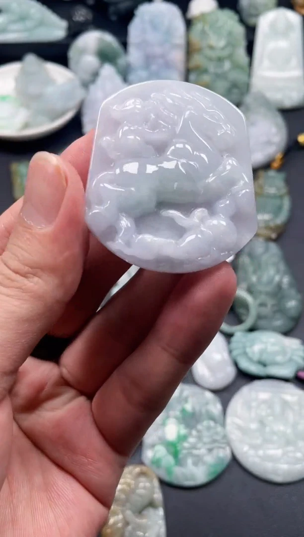 翡翠未镶嵌颈饰天然翡翠a货