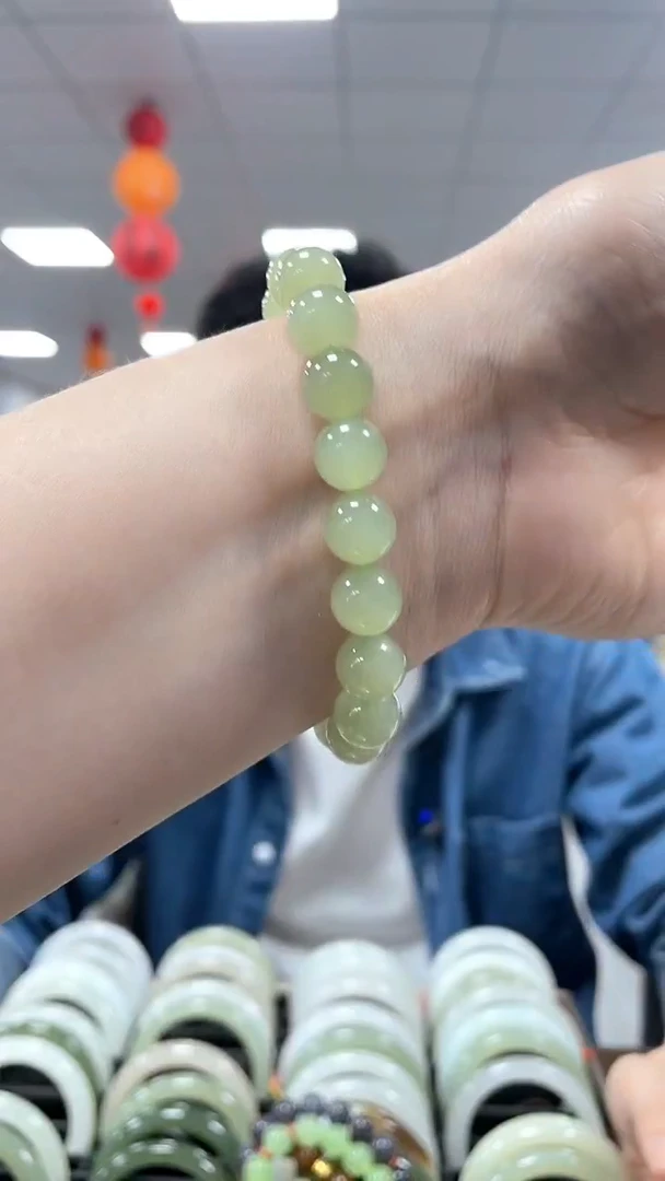 手链未镶嵌和田玉翠卡10手串一条