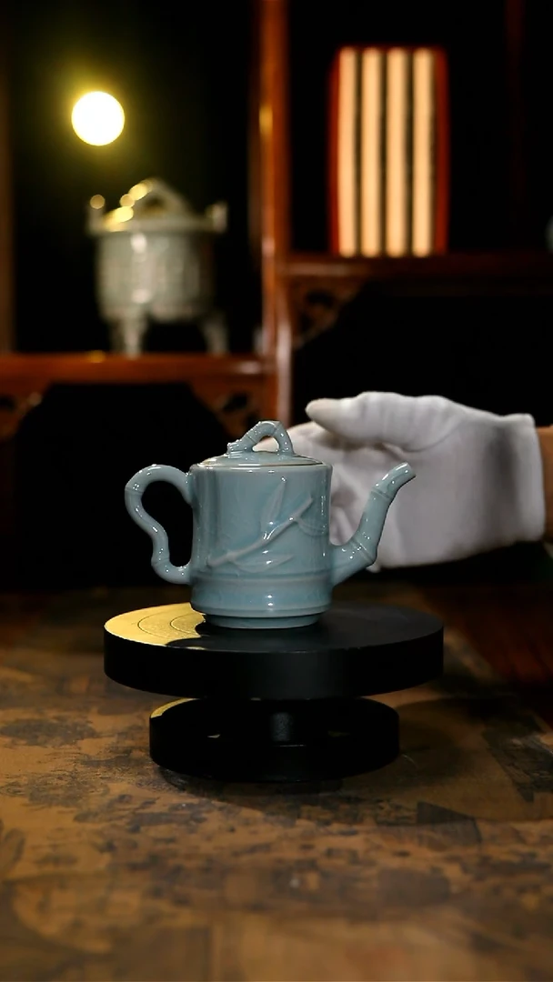 【闪购商品】壶原矿青绿釉大竹节壶