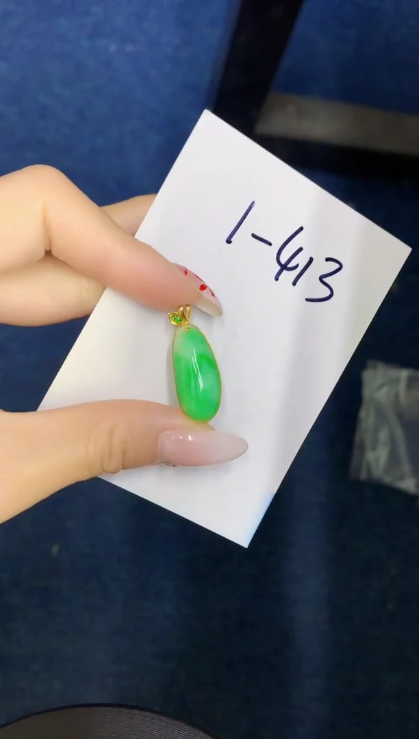 【闪购商品】翡翠颈饰18K金镶嵌00000000000