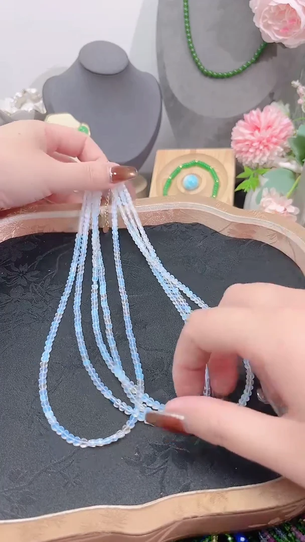 银S925镶嵌欧泊颈饰爱心99