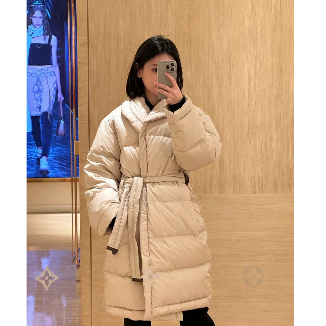 未使用 LouisVuitton/路易威登 长袖长款羽绒 米色（有腰带）34