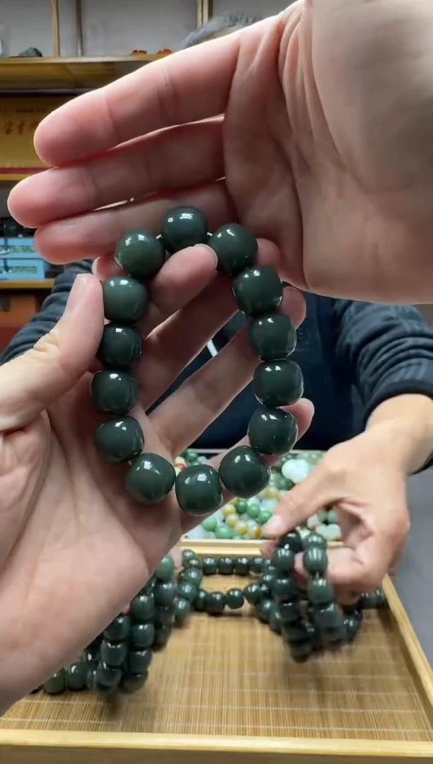 未镶嵌手链和田玉16且末瓷蓝·····老型珠