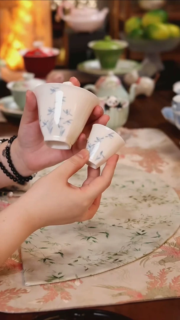 青花玉兰 哈哈哈哈