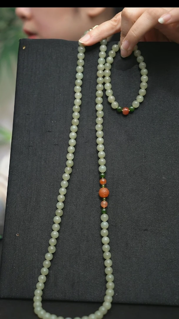 颈饰未镶嵌和田玉8mm