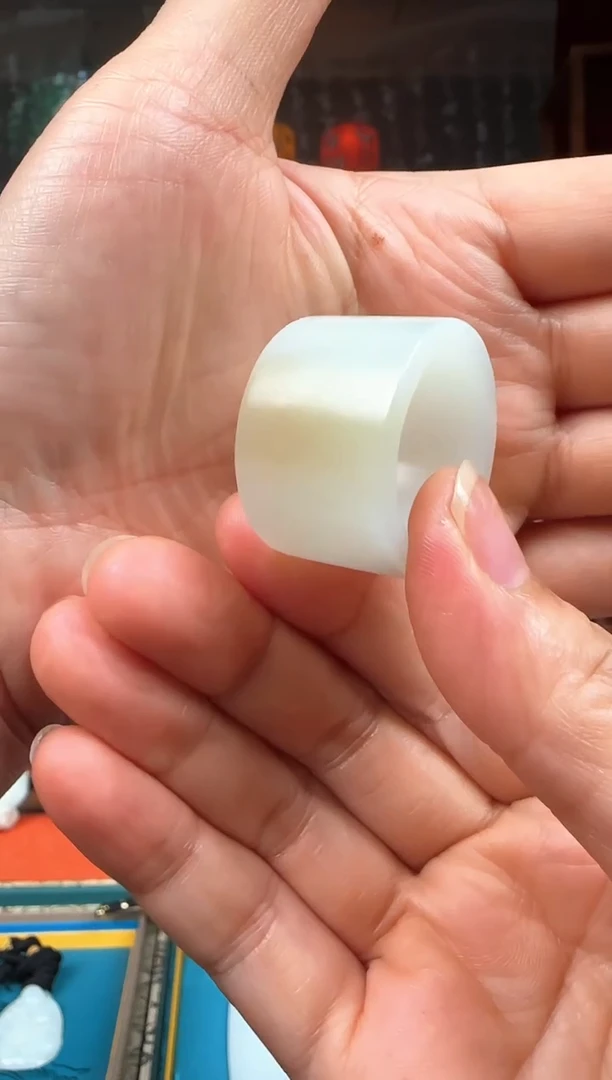 未镶嵌和田玉挂件扳指