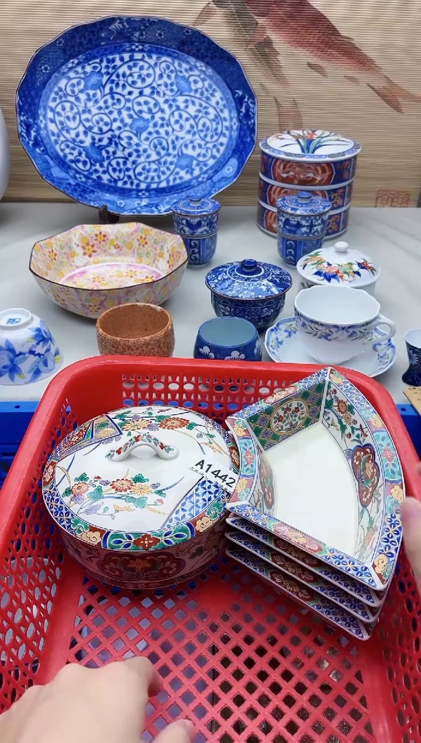瓷片哲*1442