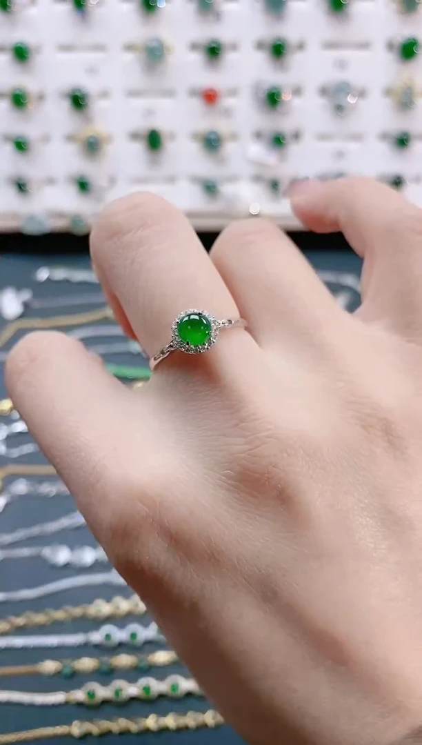 【闪购商品】翡翠戒指银S925镶嵌天然翡翠