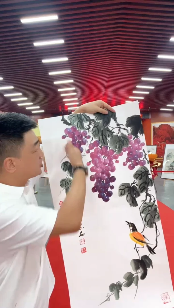 国画三尺宣纸画芯欢翠葡萄