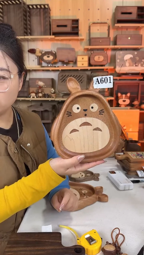 木601乌檀木实木龙猫收纳盘