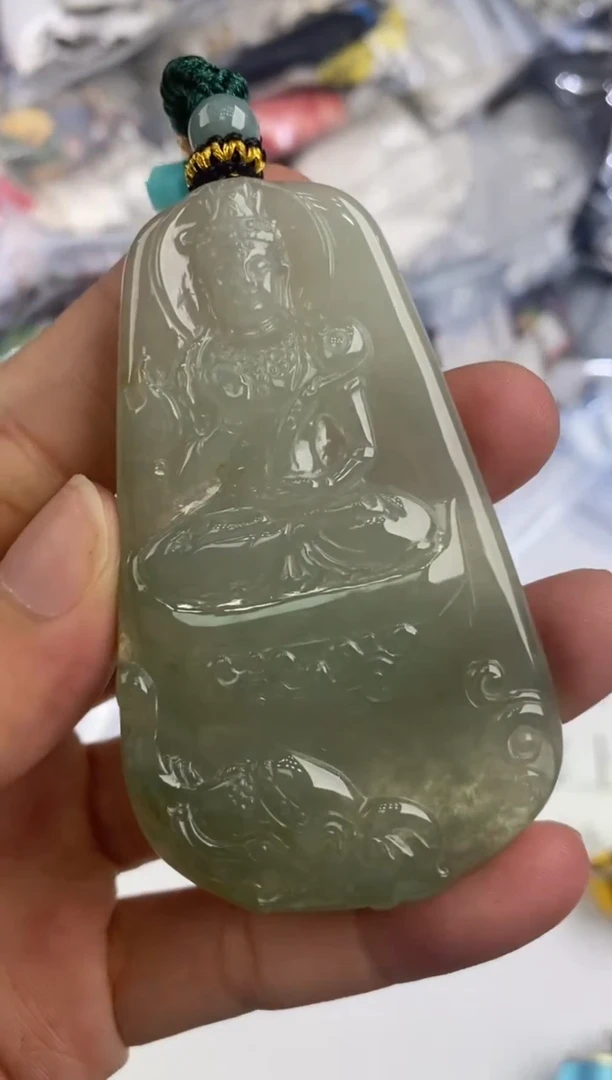 未镶嵌挂件翡翠303241      多人