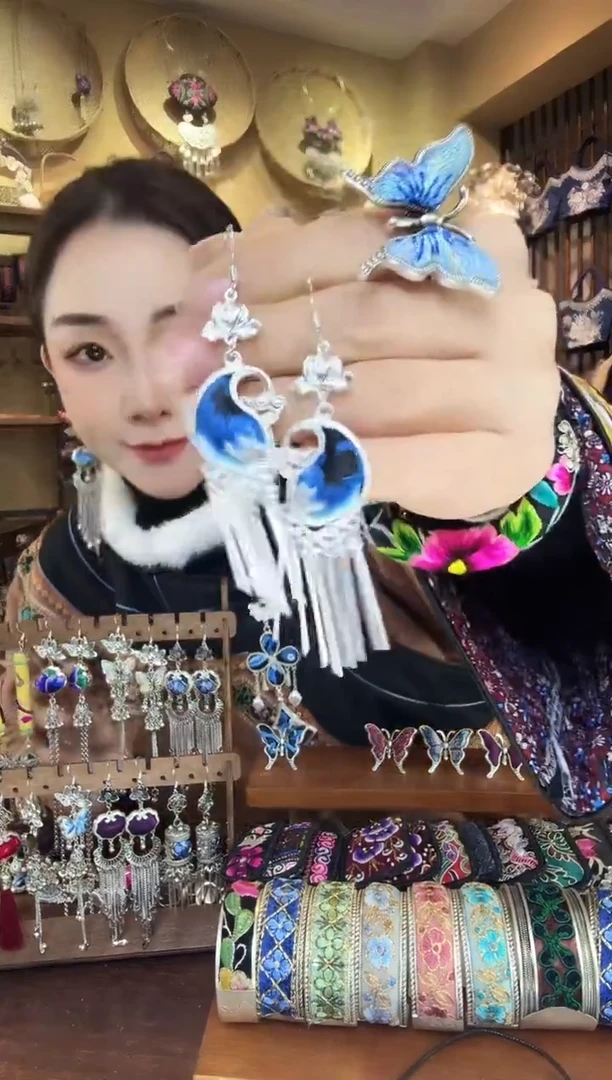 刺绣非遗刺绣民族风耳环