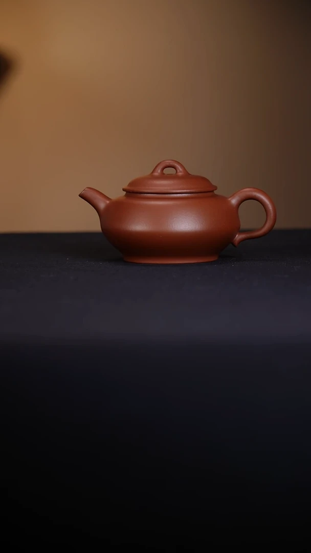 茶壶紫砂共****哥壶 精品紫砂作品