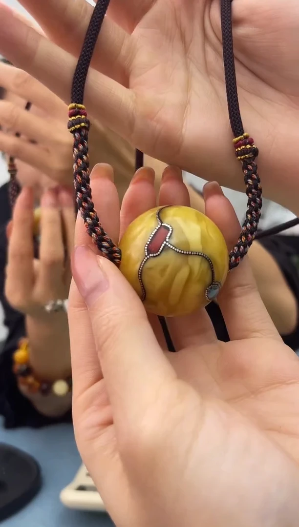 【闪购商品】蜜蜡珠宝奇石未镶嵌假一罚十，030