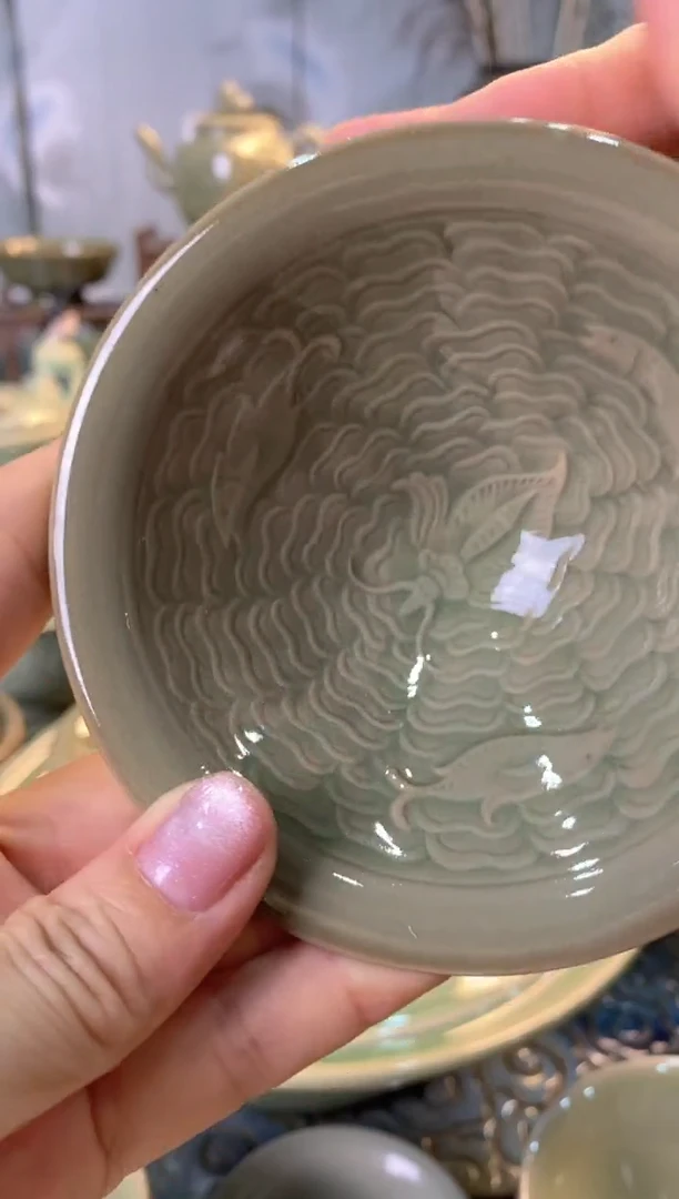 耀州窑微瑕【常规款】  摩羯鱼小斗笠 一个