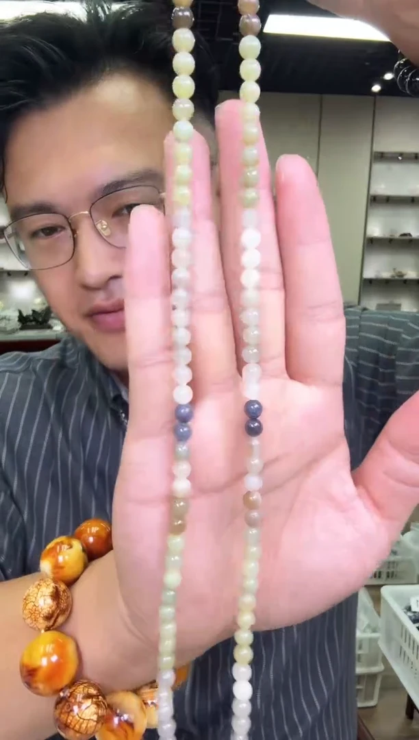 颈饰未镶嵌和田玉多样性发一件 322