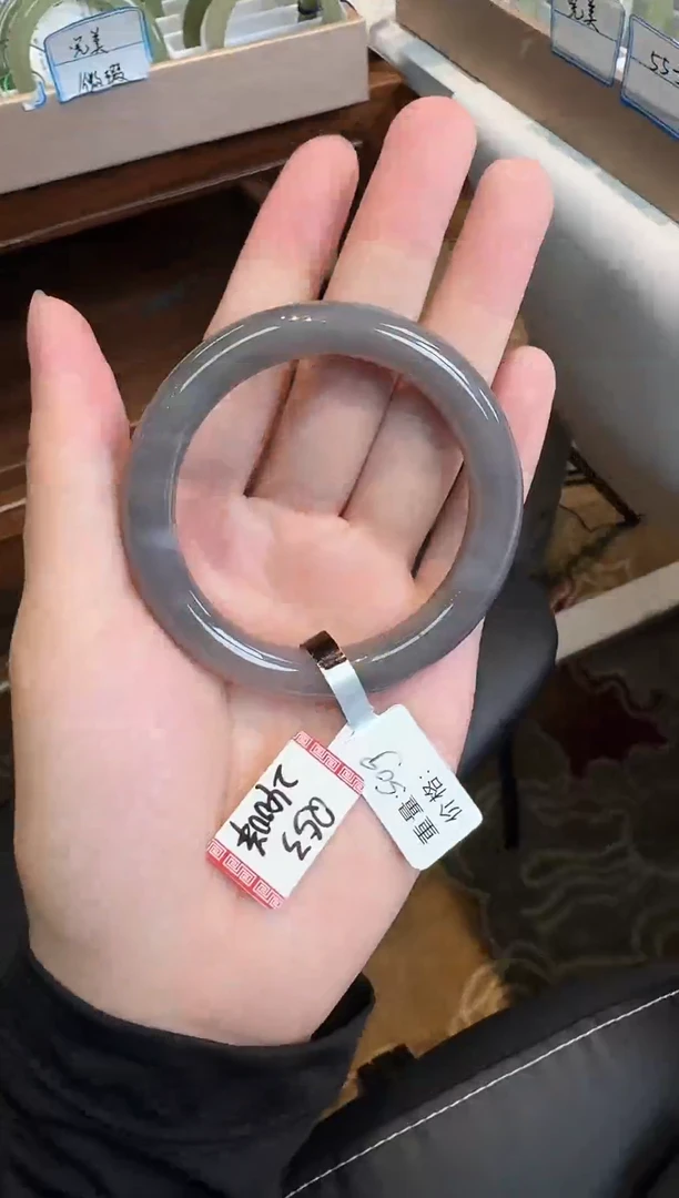 未镶嵌手镯和田玉56