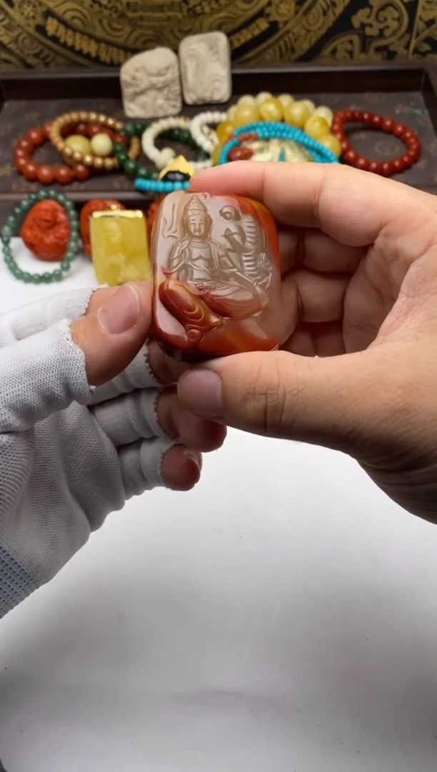 未镶嵌南红玛瑙挂件南红观音挂件
