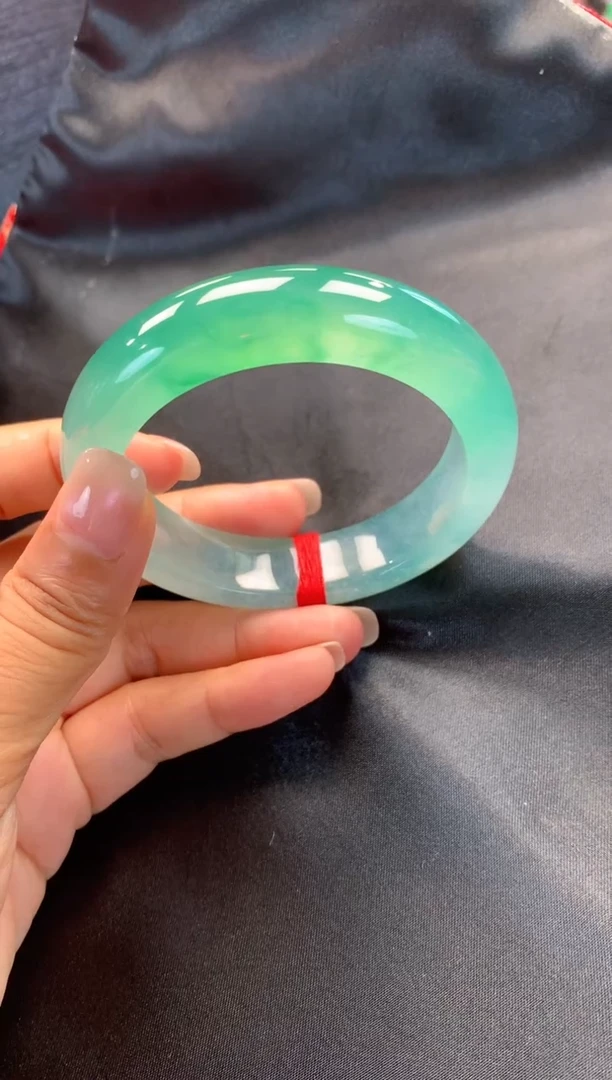 未镶嵌手镯翡翠A货翡翠手镯诚意金