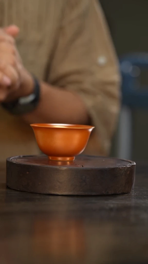 12柴房陶瓷柴烧金玉系列普洱杯