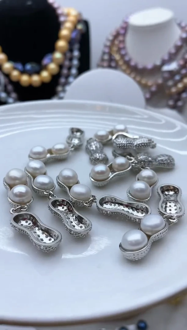 【闪购商品】淡水珍珠颈饰钛钢51