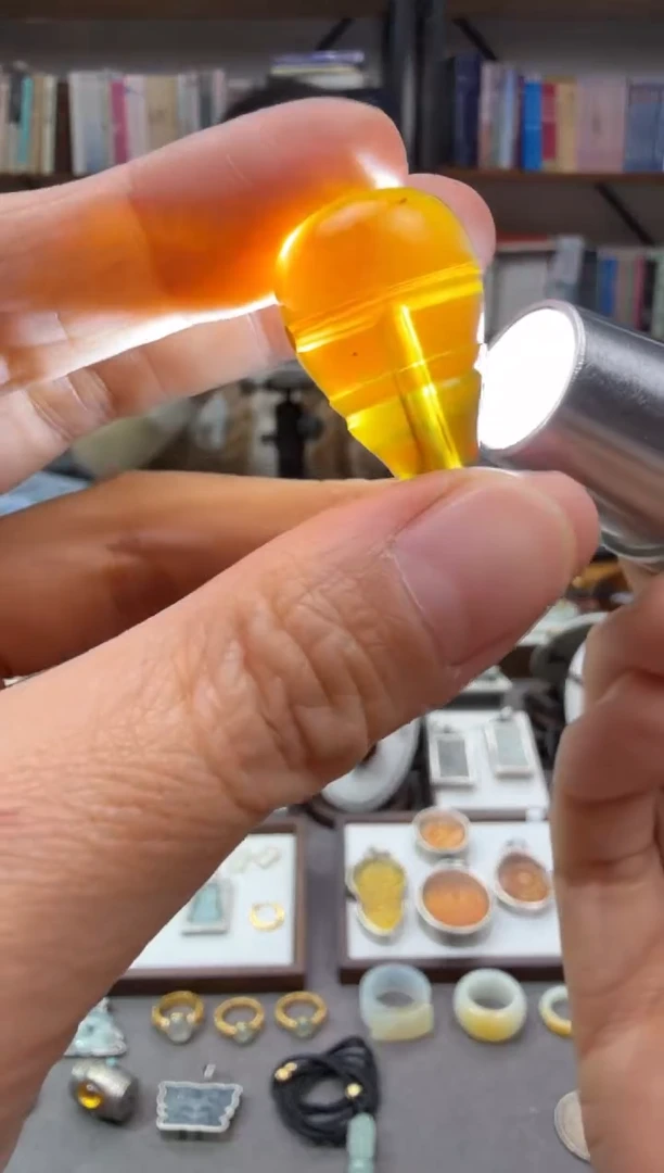 琥珀颈饰未镶嵌三通16